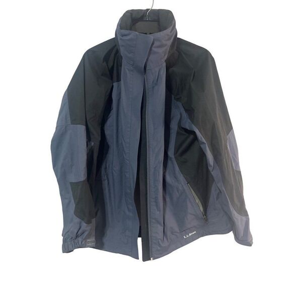 L.L bean Jackets & Blazers - L.L Bean Women’s Large Hooded Rain Coat Waterproof Zip Up